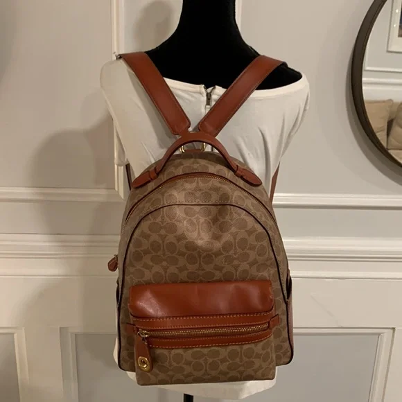 Coach Campus Signature Backpack NWOT - Picture 8 of 17